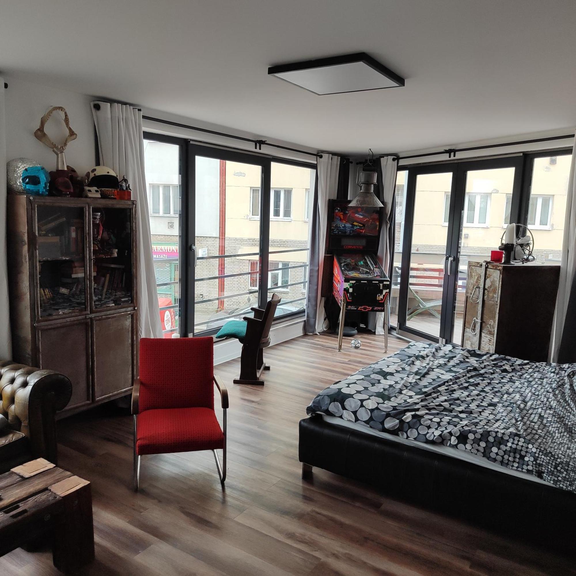 Apartment Big Windows Prag Eksteriør billede